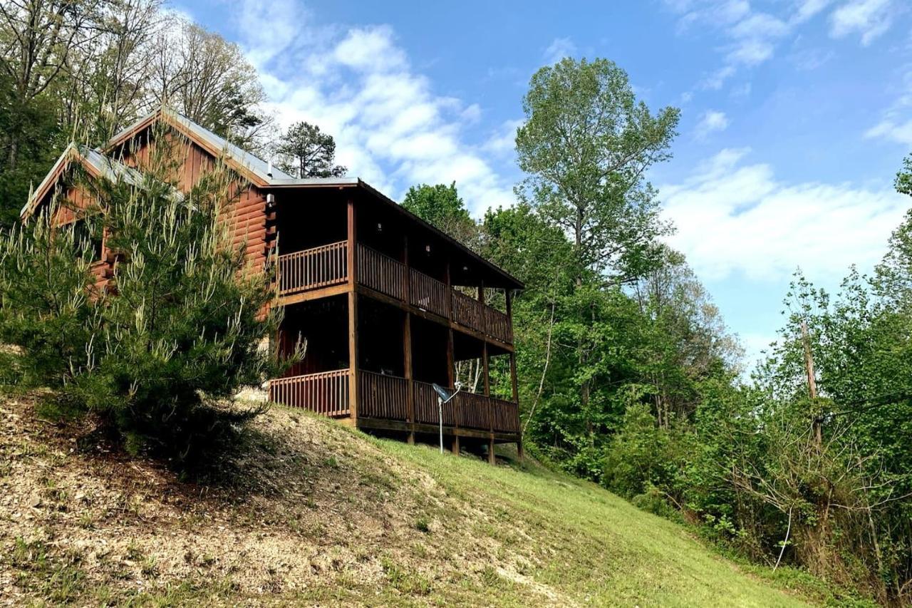 Smoky Mtn Hideaway - Cabin W/ Hot Tub & Pool Table Villa Sevierville Exteriör bild